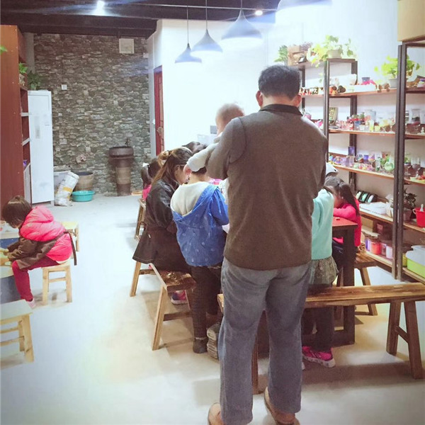 兒童樂園分享親子互動玩轉(zhuǎn)陶土DIY（圖）_1