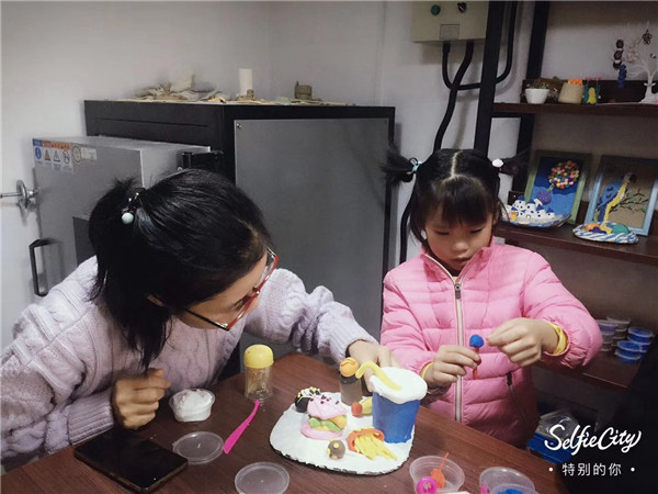 兒童樂園分享親子互動玩轉(zhuǎn)陶土DIY（圖）_7