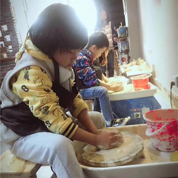 兒童樂園分享親子互動玩轉(zhuǎn)陶土DIY（圖）_9