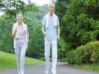 腰椎間盤突出不僅要睡合適的硬板床更需要有效的療法_3