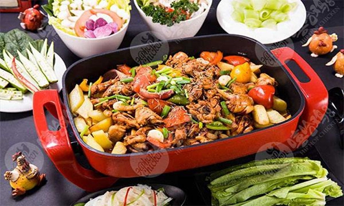 在大學城開一家嘻哈地帶雞火鍋店需要多少加盟費（圖）_4