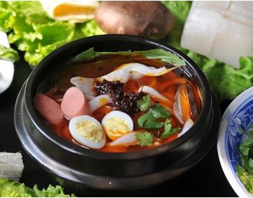 王记蜀王砂锅纯属健康餐饮美食、绿色食品。（图）_1
