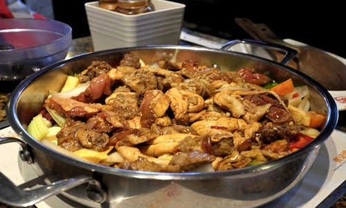 開(kāi)一家過(guò)鍋癮三汁燜鍋需要多少加盟費(fèi)（圖）_3