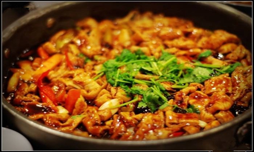 開(kāi)一家過(guò)鍋癮三汁燜鍋需要多少加盟費(fèi)（圖）_4