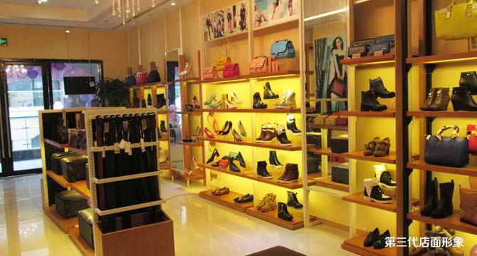 迪歐摩尼品牌女鞋加盟，提供創(chuàng)業(yè)基金幫助開店前景好輕松創(chuàng)業(yè)_1