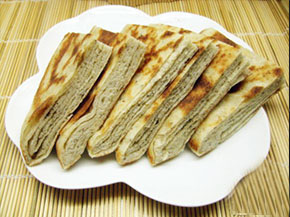 到湖南哪里可以學到正宗千層餅技術(shù)的做法_4