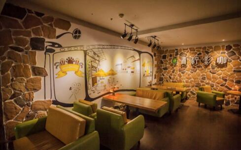 青檸私人影咖播放設(shè)備貴嗎（圖）_1