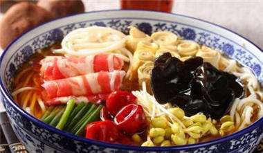 旗鼓村米線加盟費(fèi)需要多少錢（圖）_1