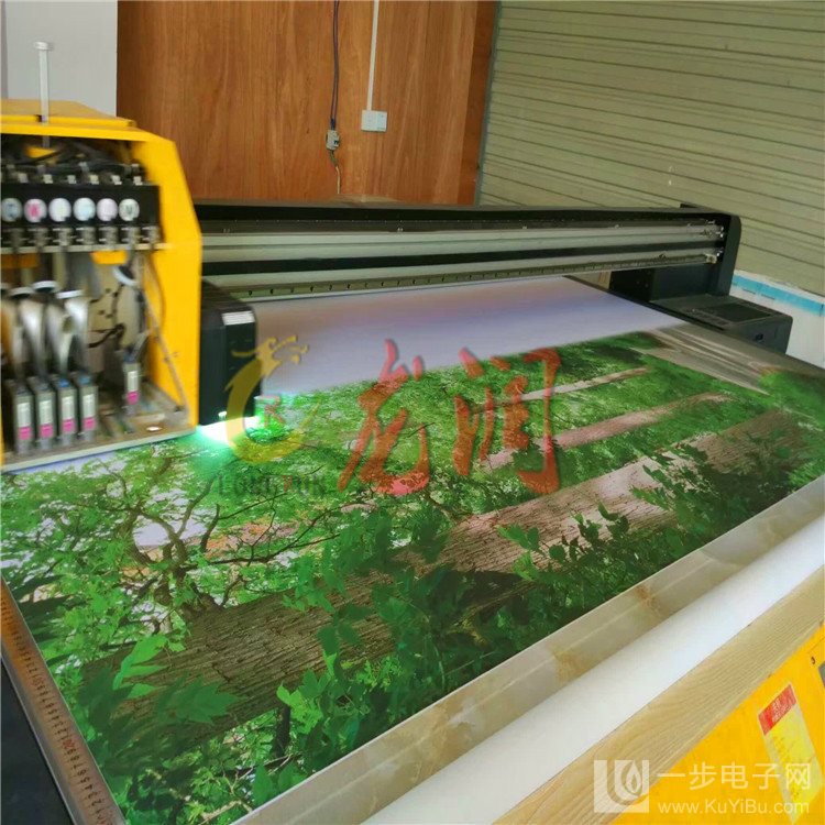 金屬包裝uv印刷機(jī)廠家_52