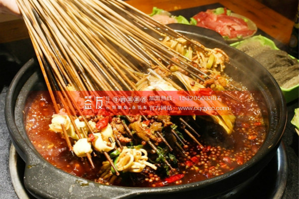 加盟重慶串串香，簽友美味贏得更多食客（圖）_1