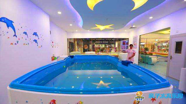 嬰幼兒游泳館服務(wù)才是王道_2