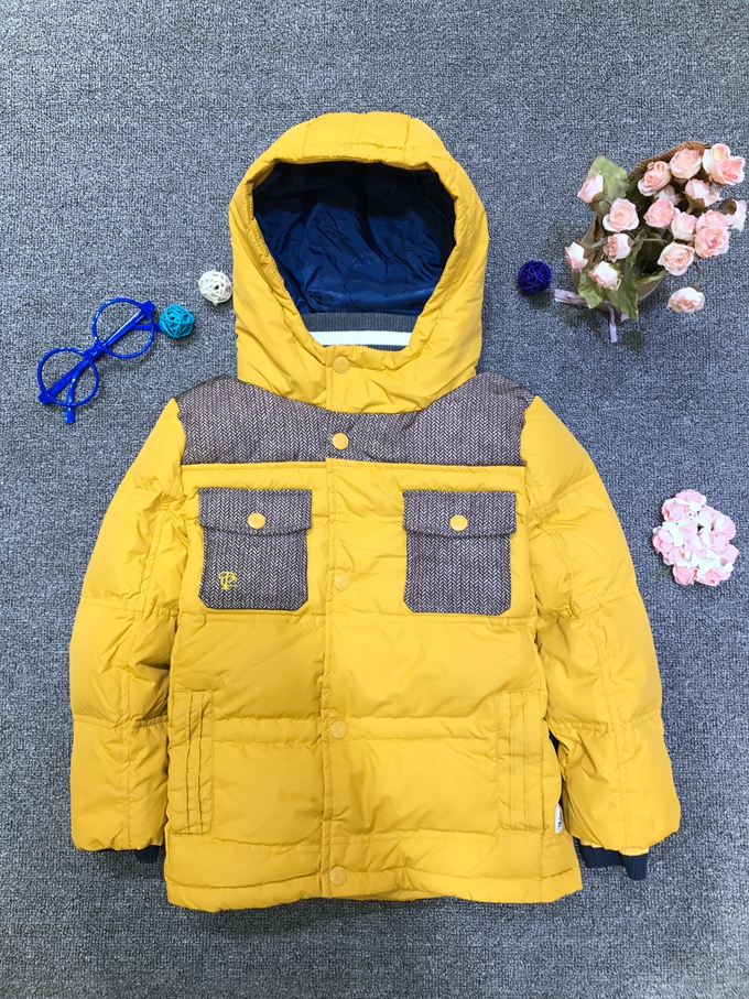 小豬班納品牌童裝批發(fā)加盟_1