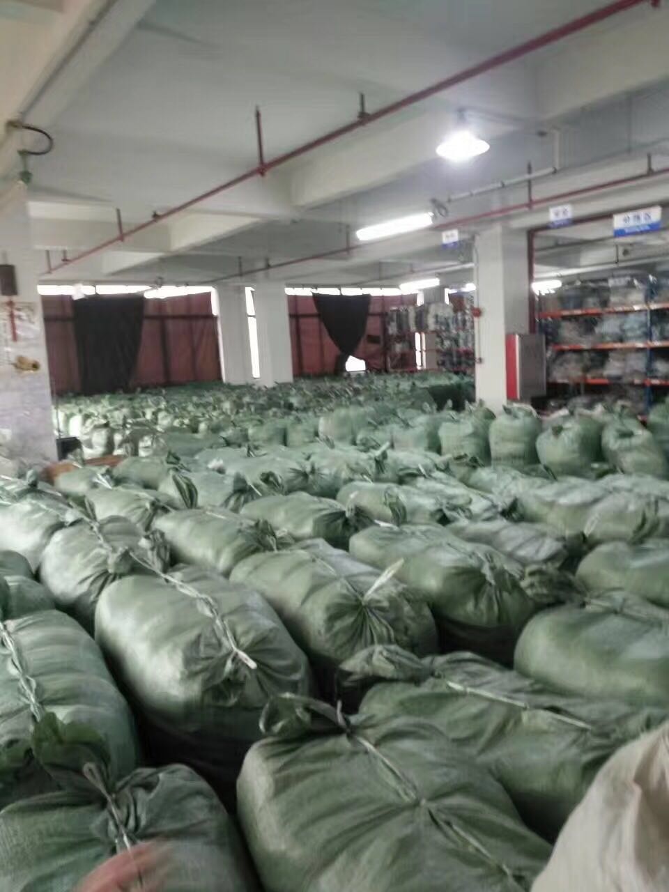 小豬班納品牌童裝批發(fā)加盟_9