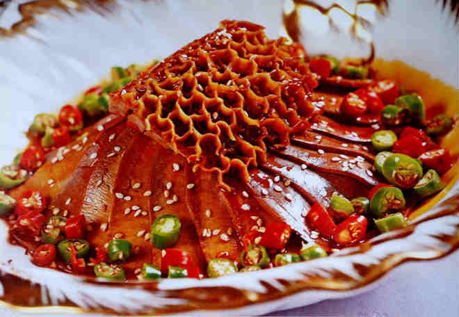 鹵味口味獨(dú)特的是哪家？鹵三國(guó)（圖）_1