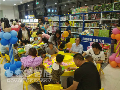益智玩具店加盟哪家好？優(yōu)選皇家迪智尼，商機無限，總部幫扶，全年火爆_2
