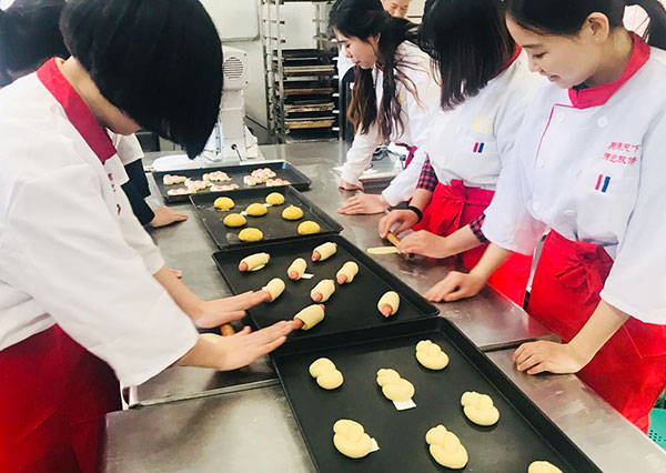 女生為什么要學(xué)西點(diǎn)這個(gè)答案很適合_1