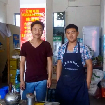 濮陽市香翻天火鍋加盟，特色啤酒鴨免費(fèi)培訓(xùn),無需經(jīng)驗(yàn)_1