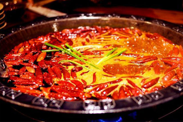 2018重慶最火的特色老火鍋加盟_2