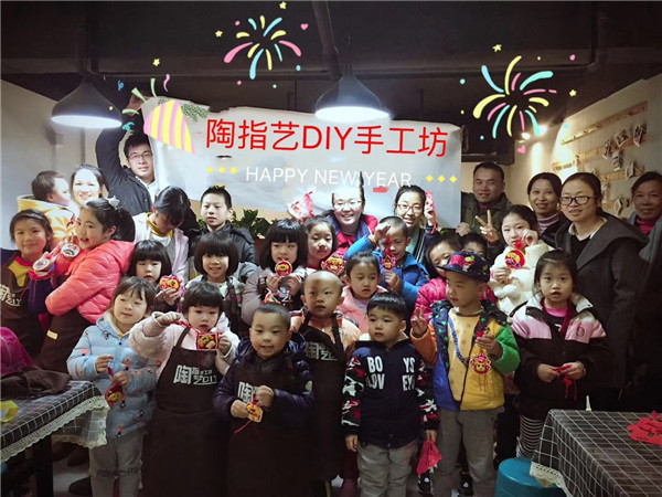 手工DIY喜迎春節(jié)，過一個不一樣的春節(jié)（圖）_1