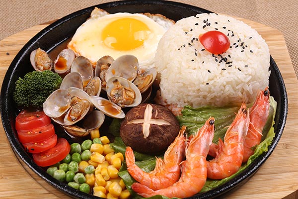 2018年餐飲新氣象巨有味告訴你今年你得這么干!_2