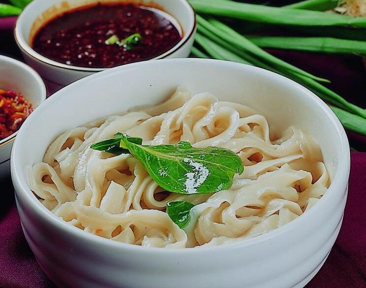 如何選擇學(xué)刀削面的地方（圖）_3