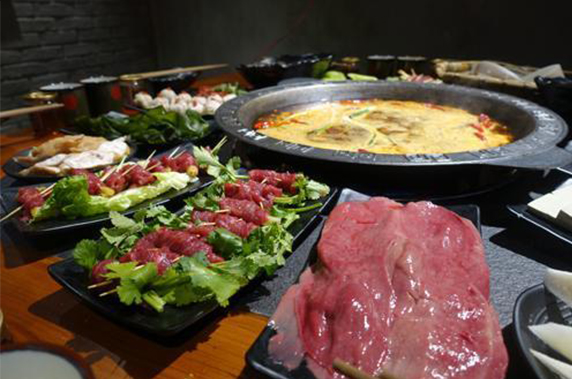 重慶品牌特色火鍋店加盟_1