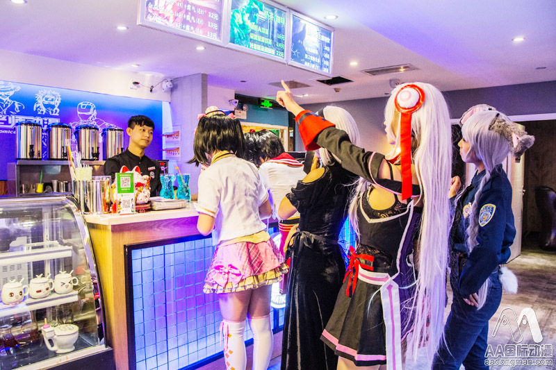 動漫主題奶茶店加盟，2018消費者最愛創(chuàng)業(yè)項目（圖）_1