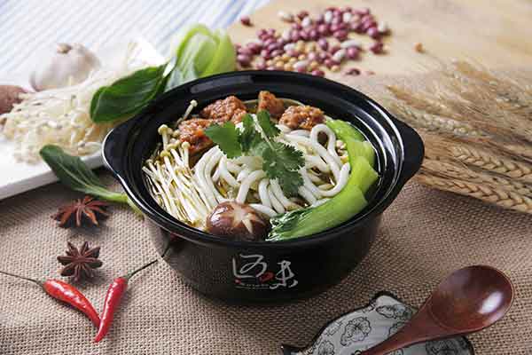 巨有味土豆粉加盟，帶給你火熱效益_2