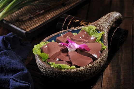 重慶火鍋加盟店建設(shè)前期需要那些流程？_1