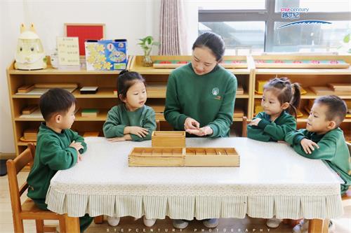 2018年，這個教育項目引領(lǐng)了中國高品質(zhì)幼兒園加盟熱潮_2