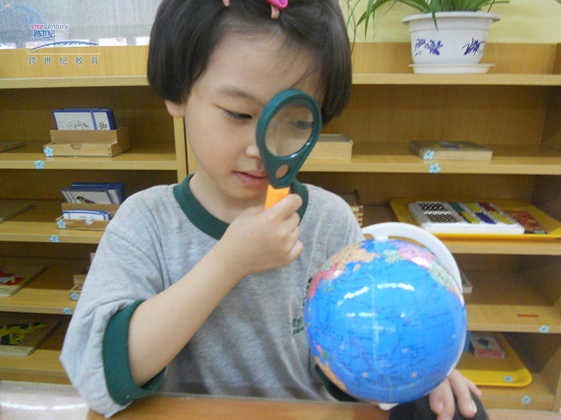 蒙特梭利幼兒園這樣培養(yǎng)孩子的觀察力，真是事半功倍！_3
