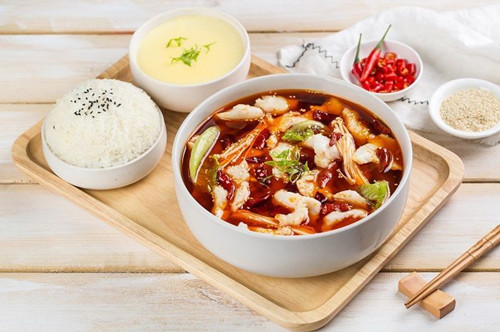 老家酸菜魚可不只有酸菜魚加盟，酸菜魚米飯培訓(xùn)照樣做的風(fēng)生水起！_1