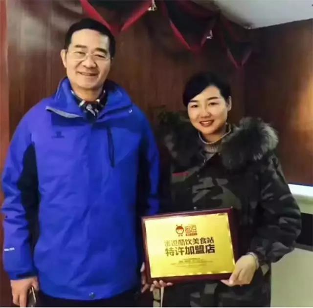 想創(chuàng)業(yè)又不知道開什么店？看看別人怎么做！_8