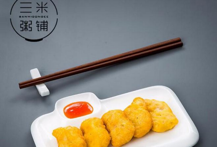 三米粥鋪加盟_2