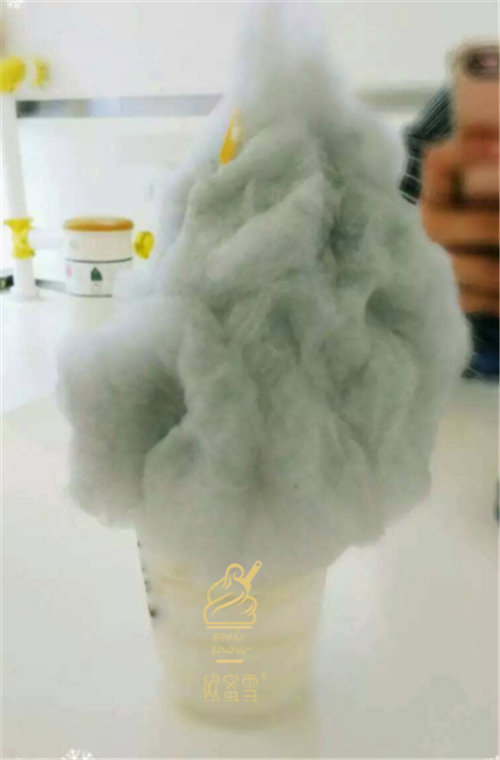 广州冰激凌怎么做的，欧蜜雪冰淇淋全民热捧（图）_1