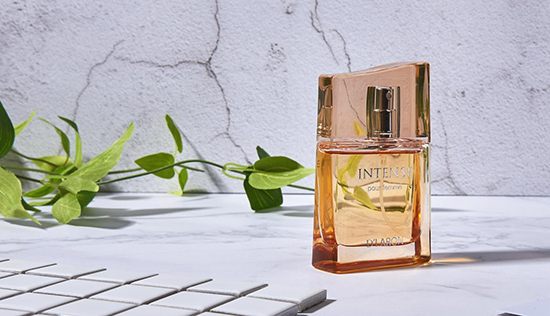 D'LARON迪拉瑞天然香水，時尚追求天然光彩（圖）_1