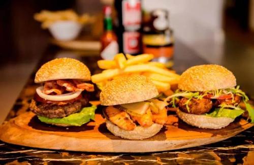 漢堡加盟王牌使者加盟店－貝克士品牌連鎖首選（圖）_1