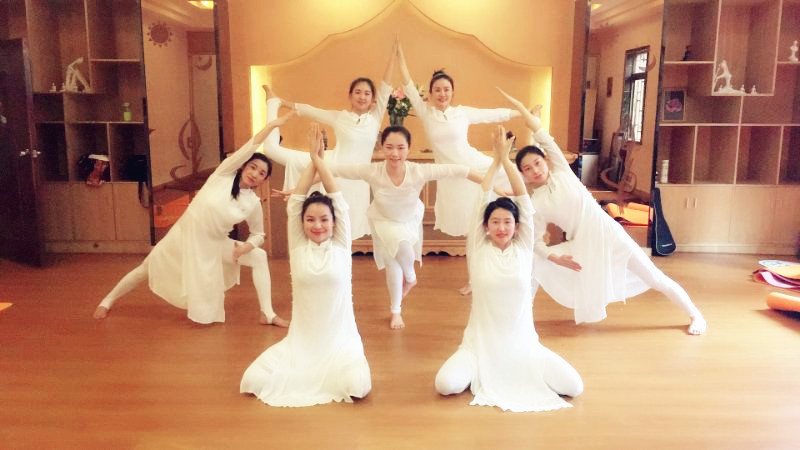 瑜伽不是高難度的體式，而是修身且修心的一種修行！_4