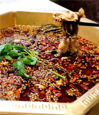 魚(yú)火鍋，重慶火鍋，口味多，產(chǎn)品豐富，投資小_1