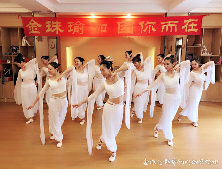 我最想學(xué)的就是老師的笑容_1