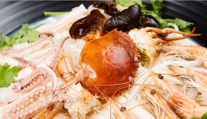 廚人藝料火鍋米線加盟_5