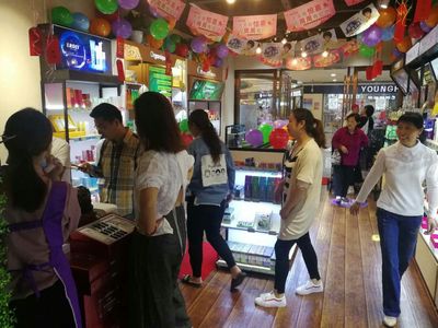 化妝品加盟品牌哪家強？小資生活化妝品助你成功（圖）_2