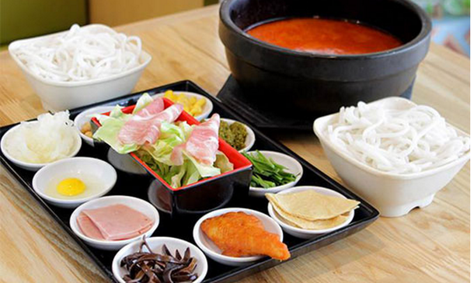 牛不理過橋米線加盟_2