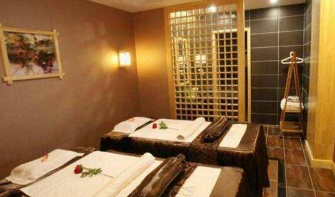 明康養(yǎng)生館加盟_1