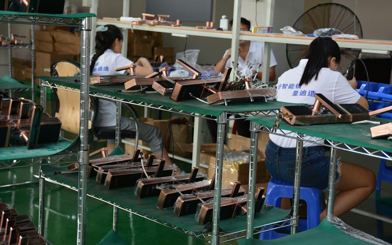 智能門鎖加盟該怎么選擇廠商？五年老經(jīng)銷說了這三點（圖）_3