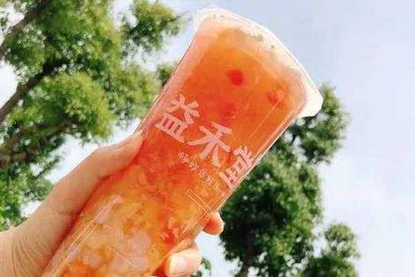 为什么要选择益禾堂奶茶加盟?_3