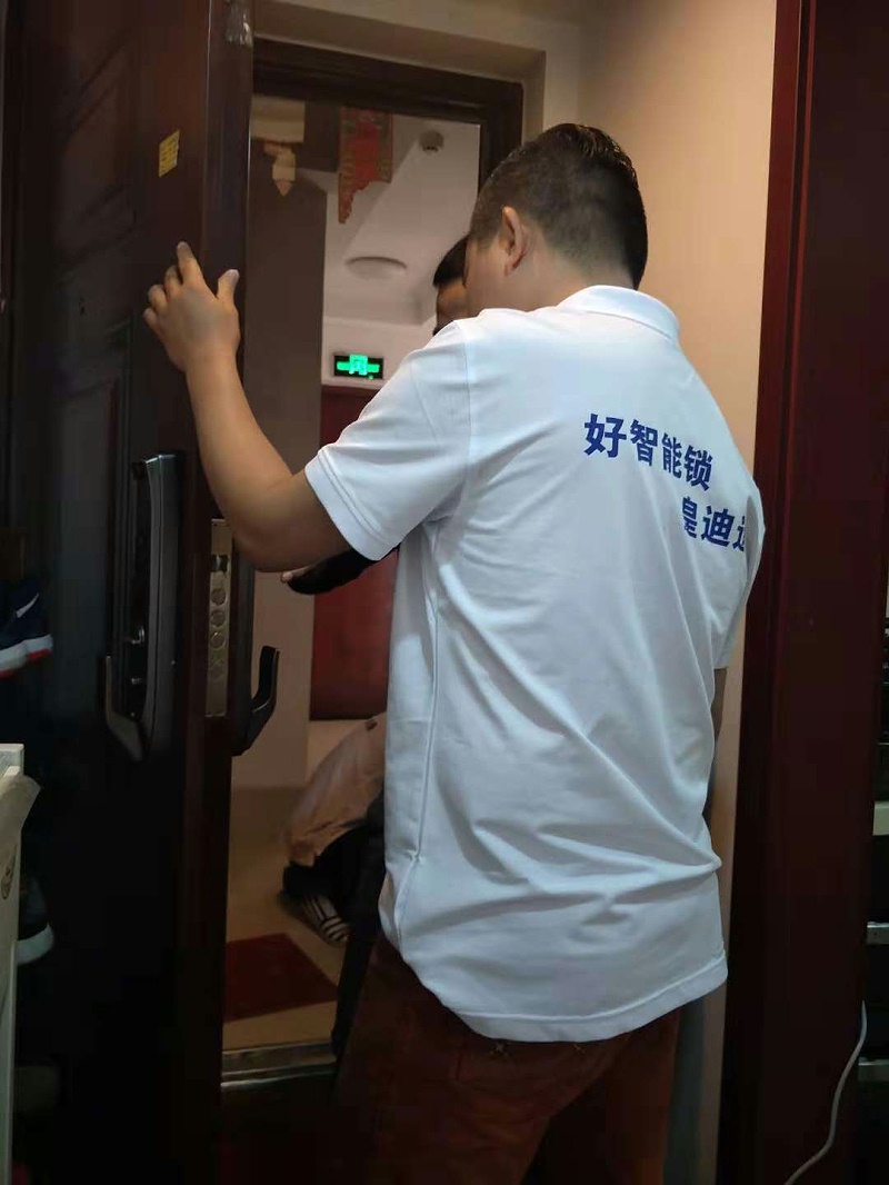 指紋鎖安裝困難？看看人家怎么改造摩托車的（圖）_3