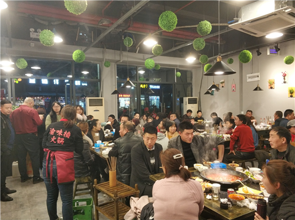 加盟火鍋店需要投資多少錢(qián)？這幾項(xiàng)大頭費(fèi)用需了解（圖）_2