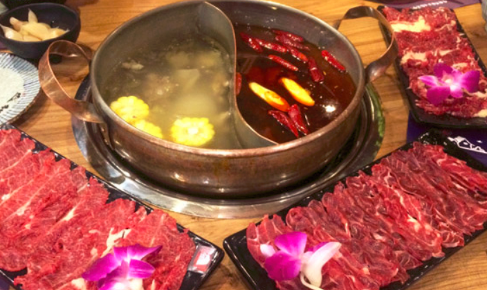 牛村來人潮汕鮮牛肉火鍋加盟_4