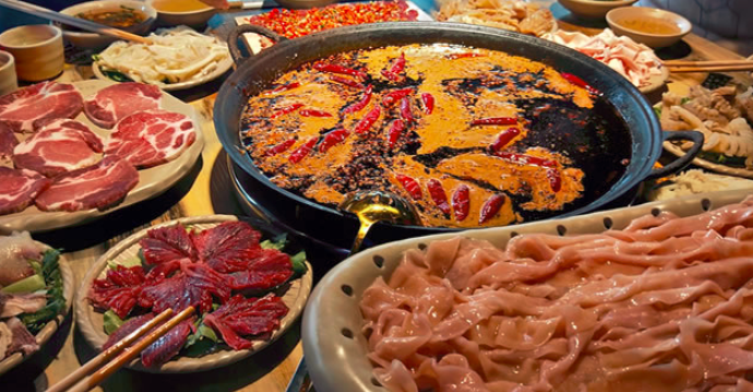 鮮火根老火鍋加盟_5